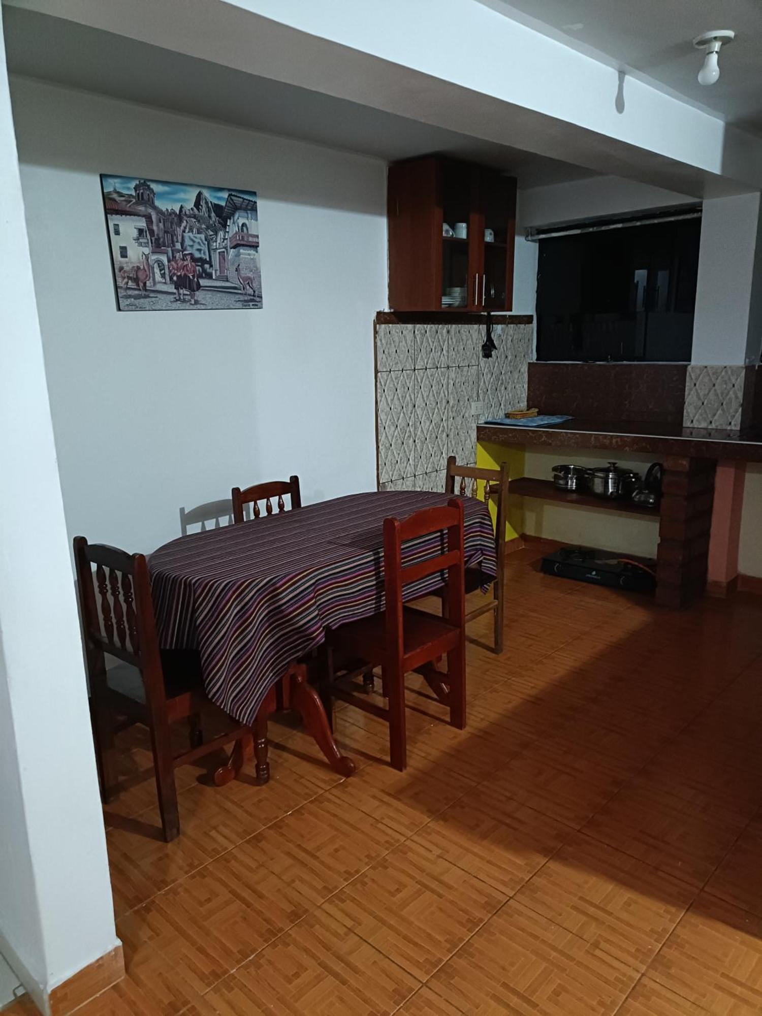 Hostal Ayllu Урубамба Экстерьер фото