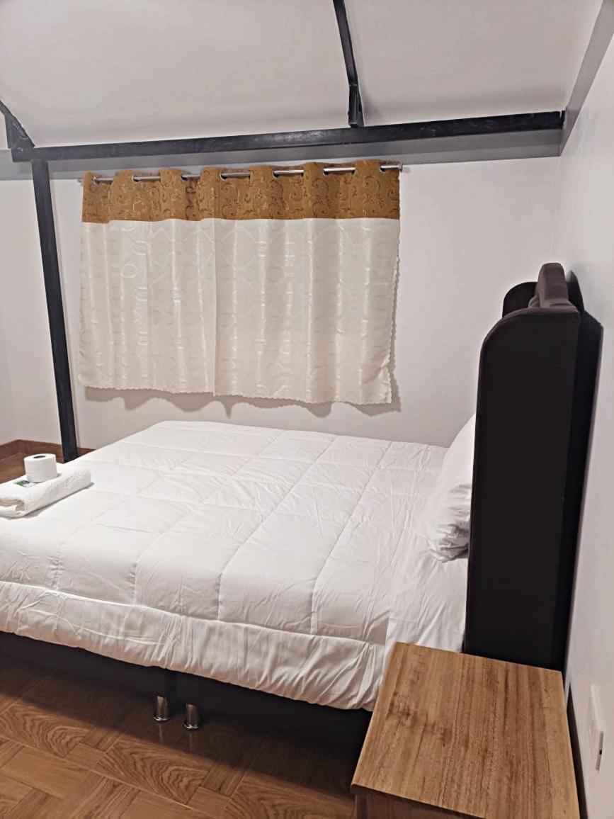Hostal Ayllu Урубамба Экстерьер фото
