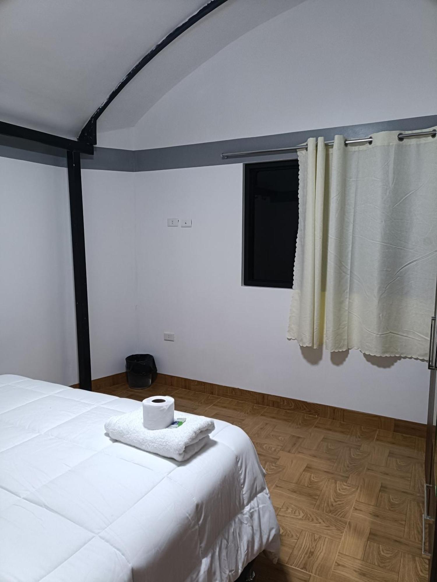 Hostal Ayllu Урубамба Экстерьер фото